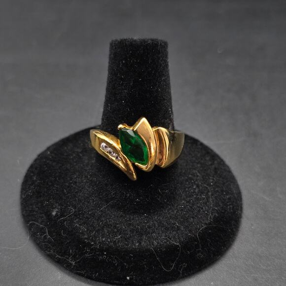 DAC Green CZ Ring Gold Plated Ring Rhinestone Cubic Zirconia - Picture 2 of 10